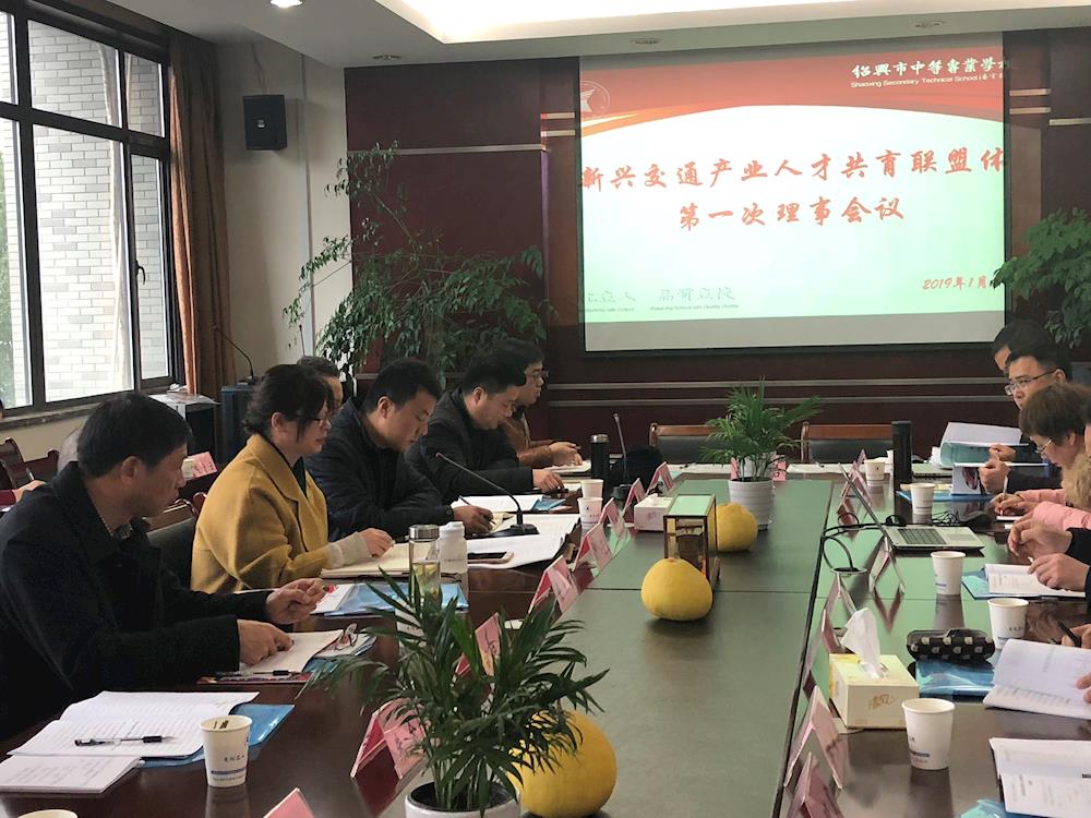 5230ecd677a94261924fdecdfa7ad77d.JPG 5230ecd677a94261924fdecdfa7ad77d.JPG