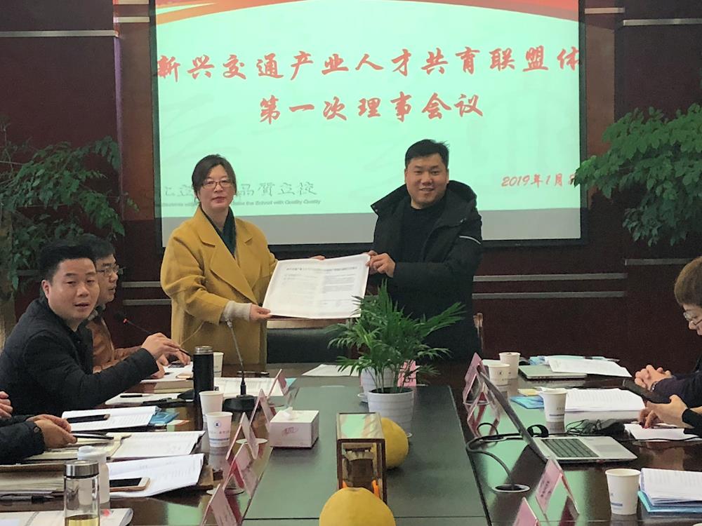 9dc39901fda44a159824c76acefa0e36.JPG 9dc39901fda44a159824c76acefa0e36.JPG