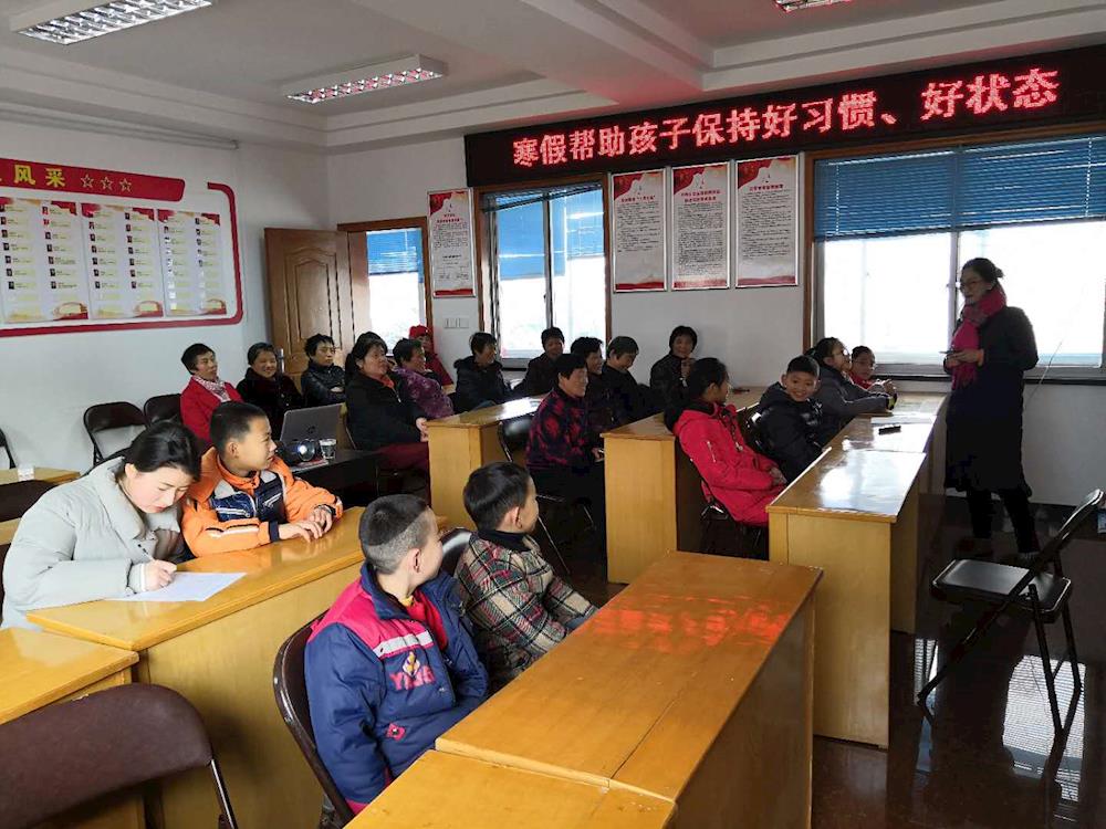 bdfe675a3d744bab8ec6bbd29a0372ba.jpg bdfe675a3d744bab8ec6bbd29a0372ba.jpg