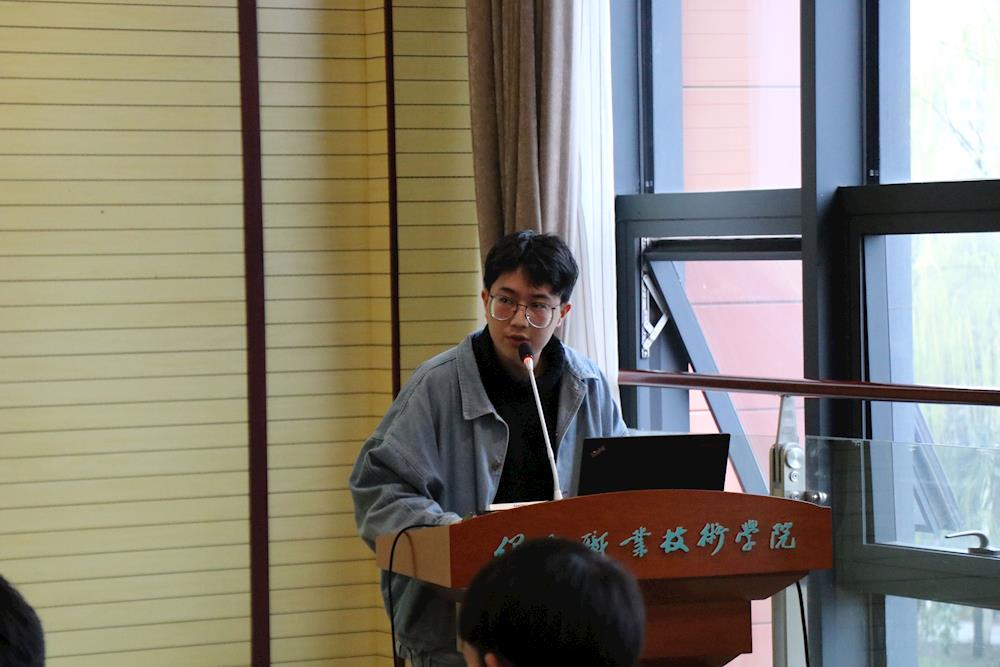 28aa34bbfcfe40ea9222bdc04e4e91a8.jpg 28aa34bbfcfe40ea9222bdc04e4e91a8.jpg